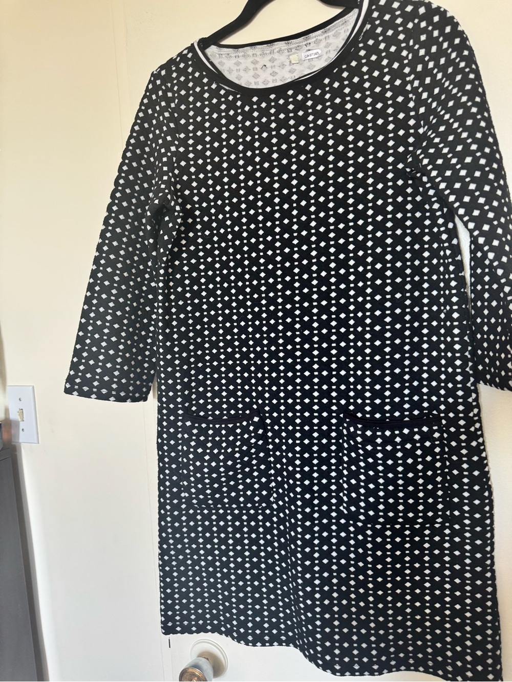 Black and White Patterned Women's Dress